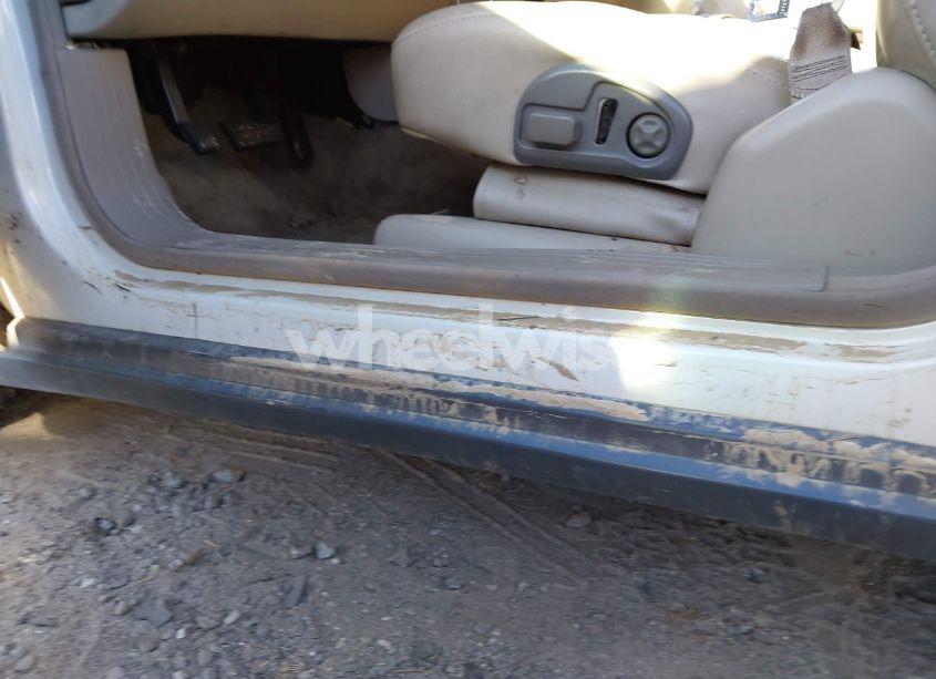 Photo 6 of 2003 Cadillac Deville STANDARD (VIN 1G6KD54Y63U165352)