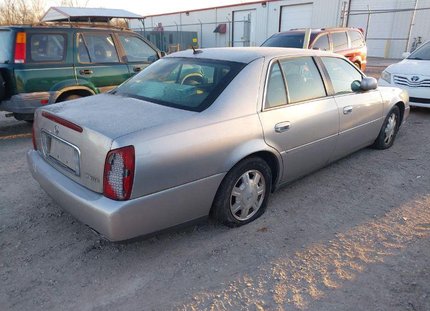 Photo 4 of 2005 Cadillac Deville LIVERY (VIN 1G6KD54Y65U111164)