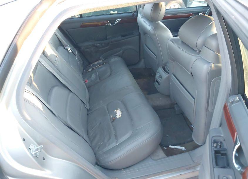 Photo 8 of 2005 Cadillac Deville LIVERY (VIN 1G6KD54Y65U111164)