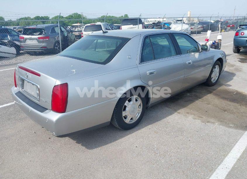 Photo 4 of 2005 Cadillac Deville STANDARD (VIN 1G6KD54Y65U192442)