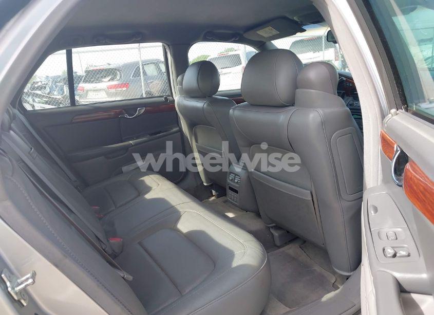 Photo 8 of 2005 Cadillac Deville STANDARD (VIN 1G6KD54Y65U192442)