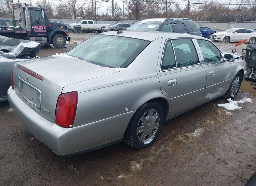 Photo 4 of 2005 Cadillac Deville LIVERY (VIN 1G6KD54Y65U198175)