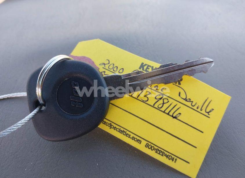 Photo 11 of 2000 Cadillac Deville STANDARD (VIN 1G6KD54Y6YU258542)