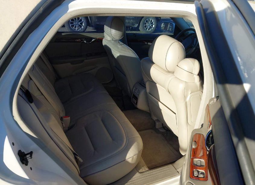 Photo 8 of 2001 Cadillac Deville STANDARD (VIN 1G6KD54Y71U213650)