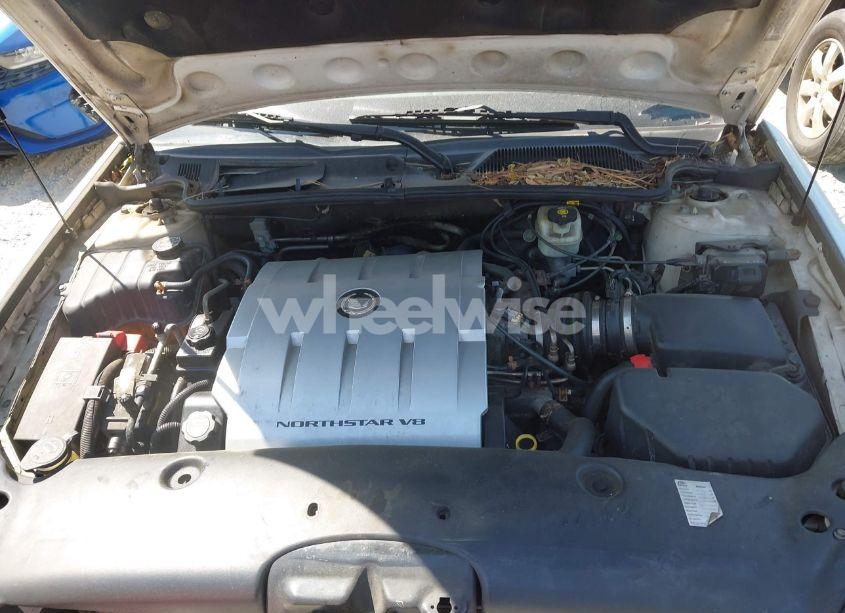 Photo 10 of 2005 Cadillac Deville LIVERY (VIN 1G6KD54Y75U133528)