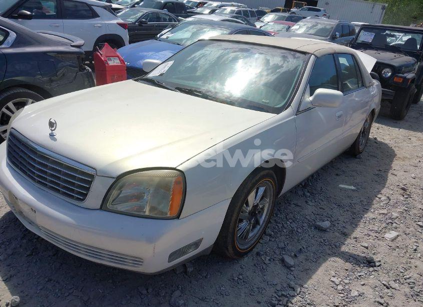 Photo 2 of 2005 Cadillac Deville LIVERY (VIN 1G6KD54Y75U133528)