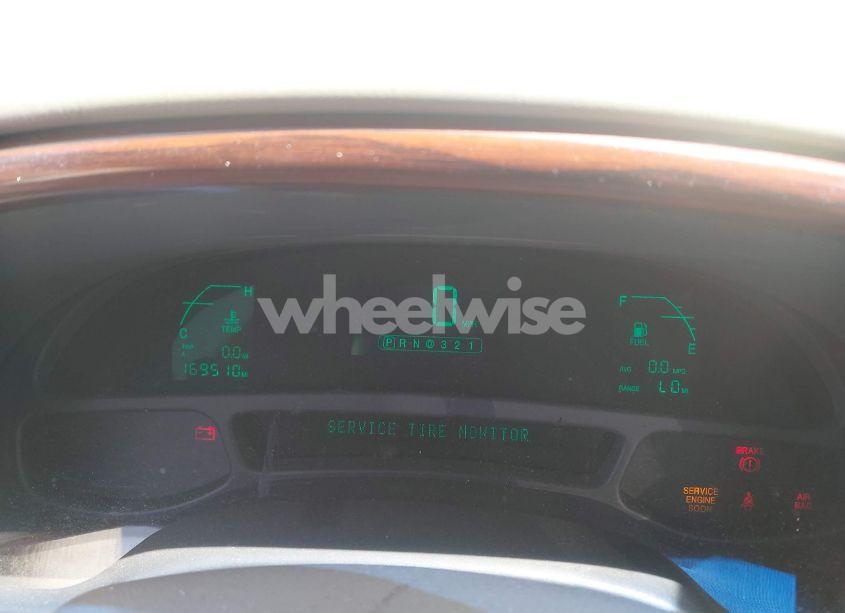 Photo 7 of 2005 Cadillac Deville LIVERY (VIN 1G6KD54Y75U133528)