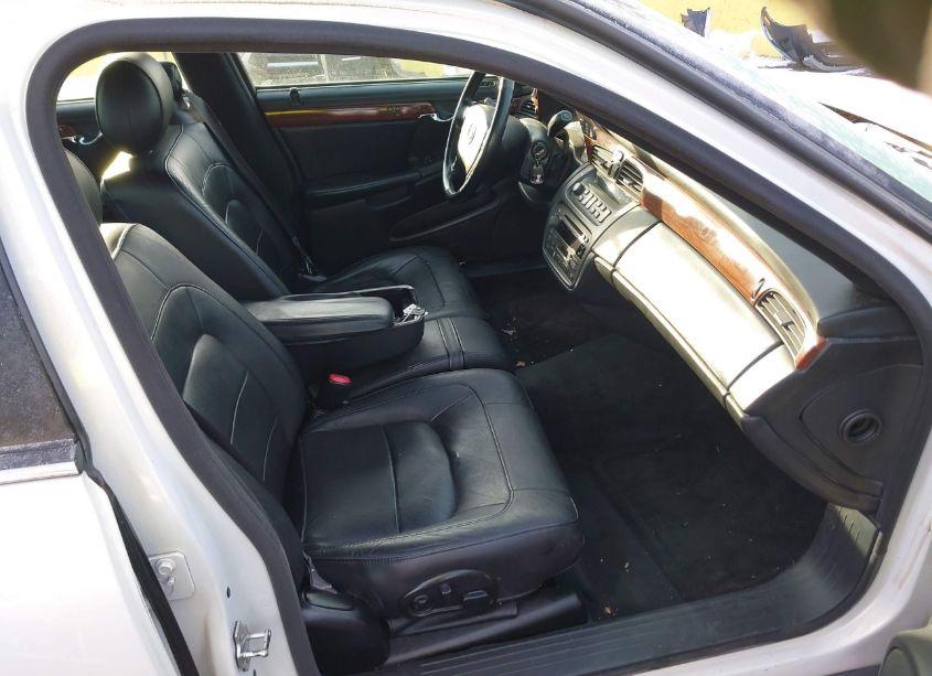 Photo 5 of 2005 Cadillac Deville STANDARD (VIN 1G6KD54Y75U219289)