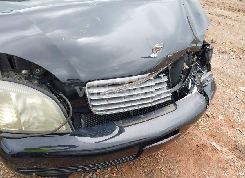 Photo 6 of 2003 Cadillac Deville STANDARD (VIN 1G6KD54Y83U130019)