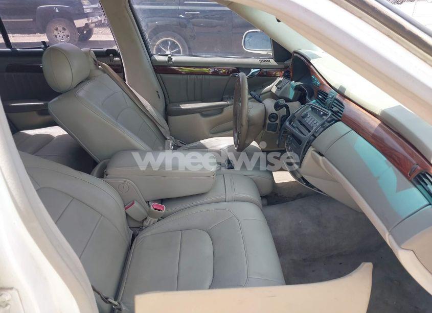 Photo 5 of 2004 Cadillac Deville STANDARD (VIN 1G6KD54Y84U156587)