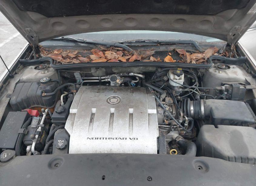 Photo 10 of 2004 Cadillac Deville STANDARD (VIN 1G6KD54Y84U178153)