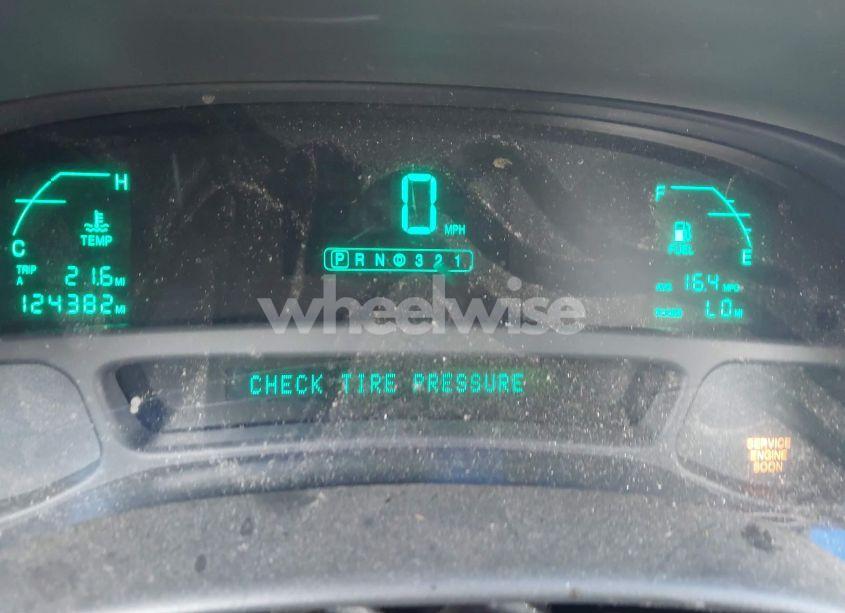 Photo 7 of 2004 Cadillac Deville STANDARD (VIN 1G6KD54Y84U221311)