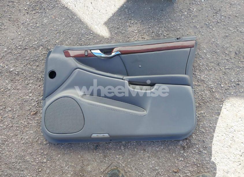 Photo 12 of 2004 Cadillac Deville STANDARD (VIN 1G6KD54Y84U256320)