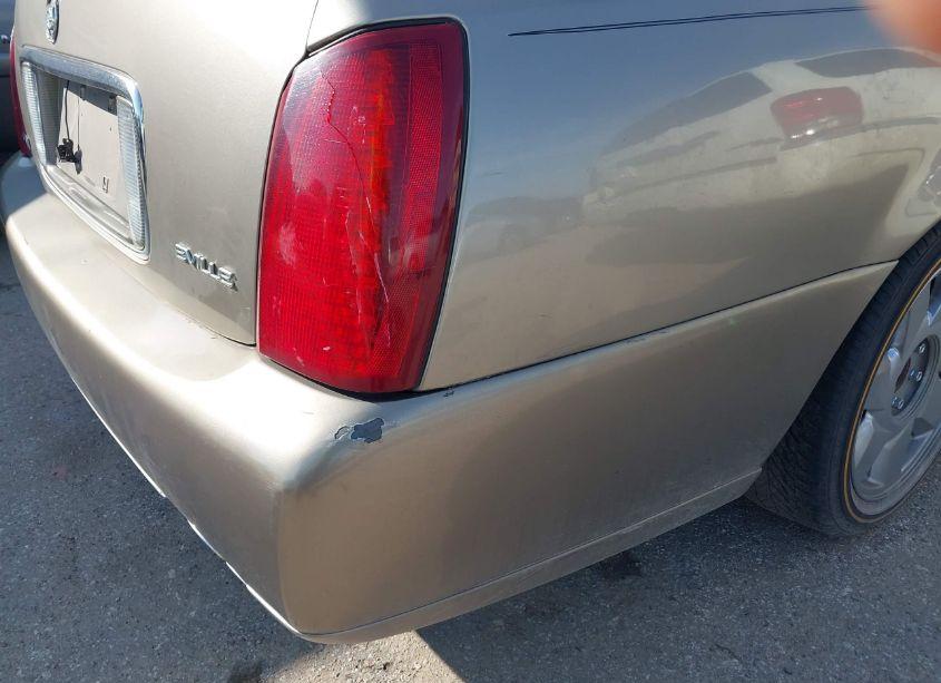 Photo 12 of 2004 Cadillac Deville STANDARD (VIN 1G6KD54Y94U103168)