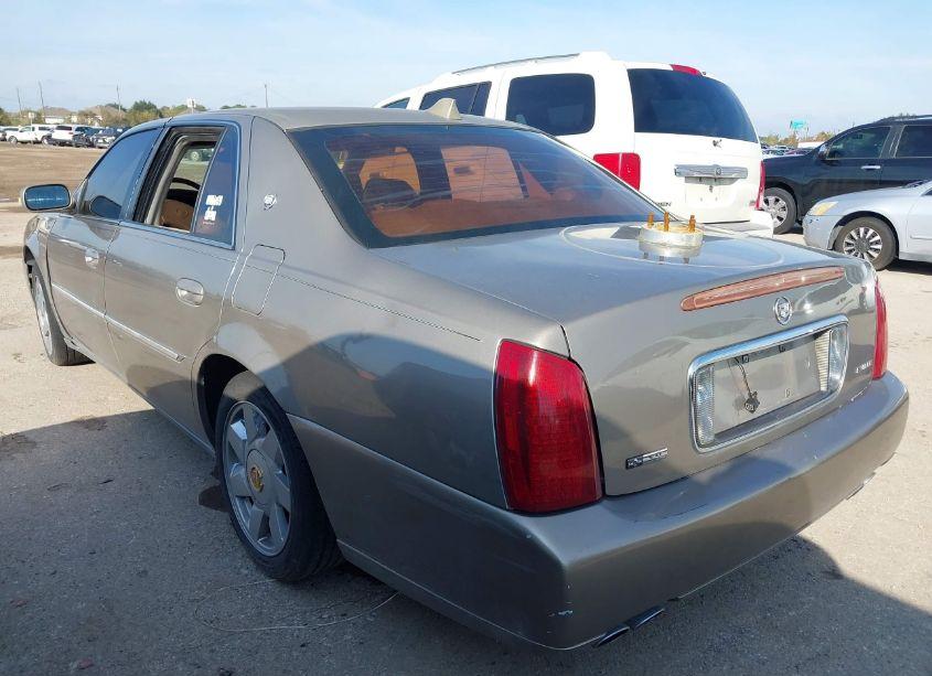 Photo 3 of 2004 Cadillac Deville STANDARD (VIN 1G6KD54Y94U103168)