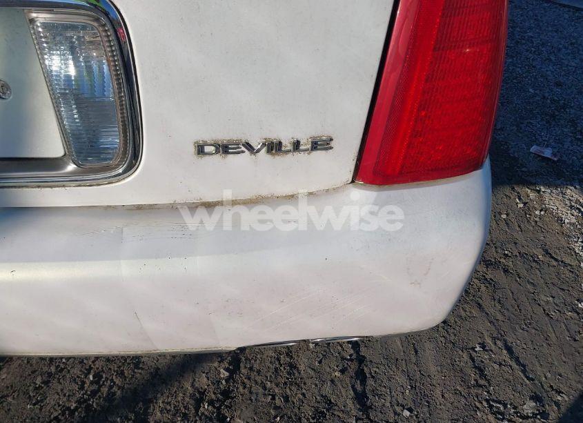 Photo 6 of 2005 Cadillac Deville STANDARD (VIN 1G6KD54Y95U244081)