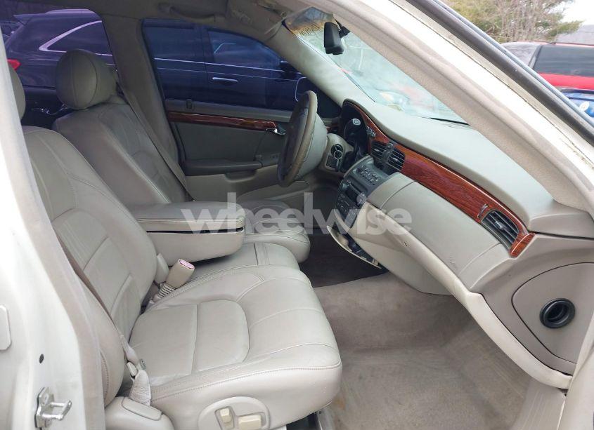 Photo 5 of 2004 Cadillac Deville STANDARD (VIN 1G6KD54YX4U196279)