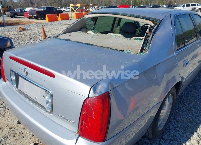 Photo 6 of 2004 Cadillac Deville STANDARD (VIN 1G6KD54YX4U212934)