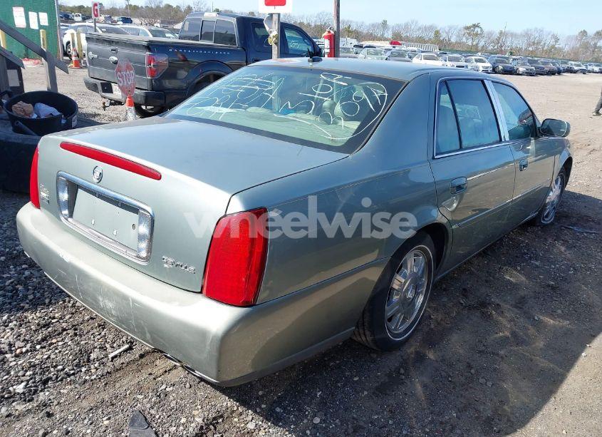 Photo 4 of 2005 Cadillac Deville STANDARD (VIN 1G6KD54YX5U164532)