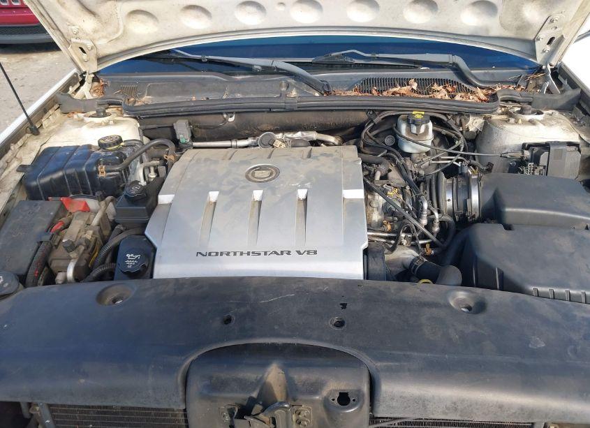 Photo 10 of 2005 Cadillac Deville STANDARD (VIN 1G6KD54YX5U234191)