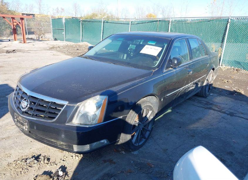 Photo 2 of 2006 Cadillac Dts PERFORMANCE (VIN 1G6KD57966U208970)