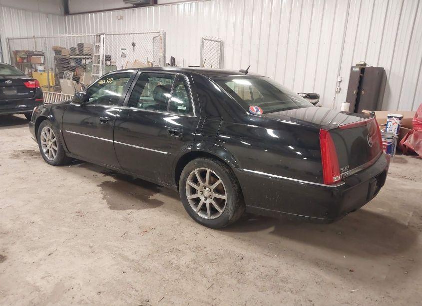 Photo 3 of 2006 Cadillac Dts PERFORMANCE (VIN 1G6KD57976U235109)