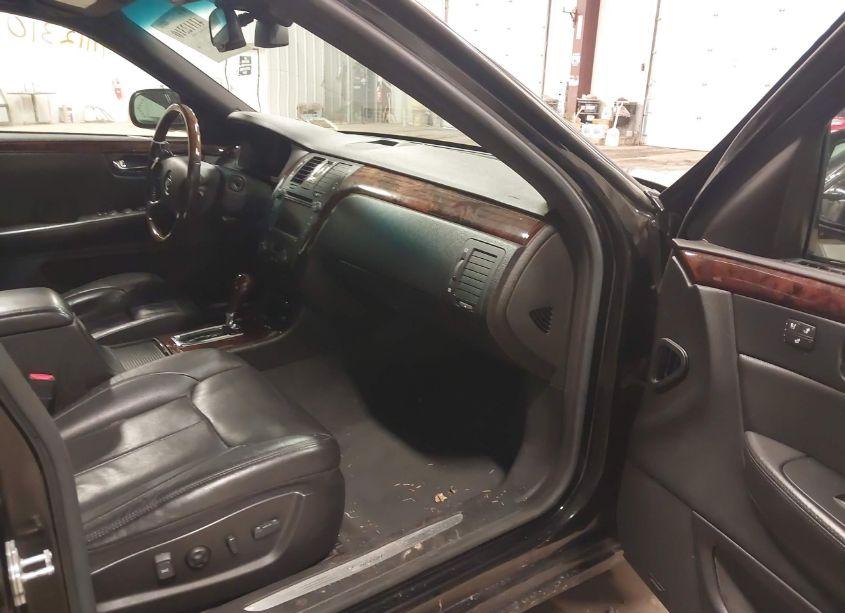 Photo 5 of 2006 Cadillac Dts PERFORMANCE (VIN 1G6KD57976U235109)