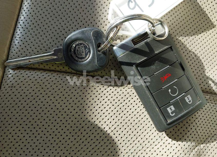 Photo 11 of 2008 Cadillac Dts 1SE (VIN 1G6KD57998U194081)