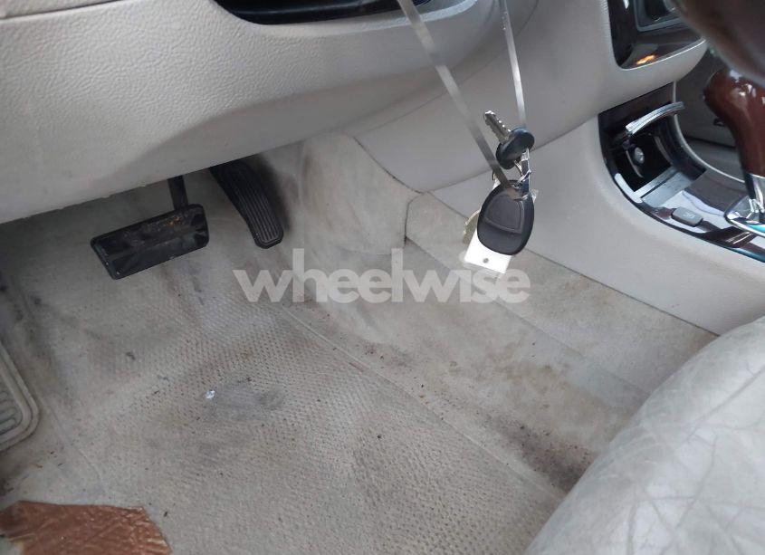 Photo 11 of 2006 Cadillac Dts PERFORMANCE (VIN 1G6KD579X6U172796)