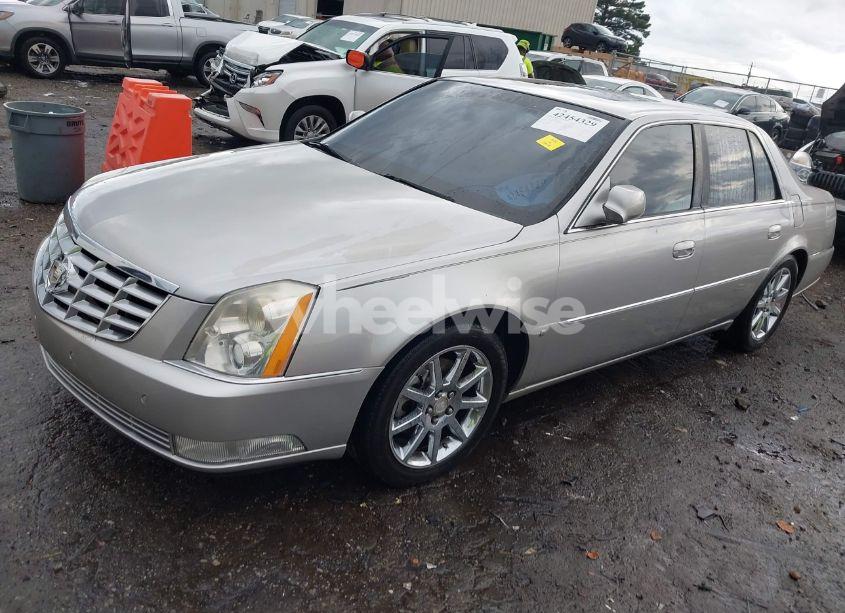 Photo 2 of 2006 Cadillac Dts PERFORMANCE (VIN 1G6KD579X6U172796)