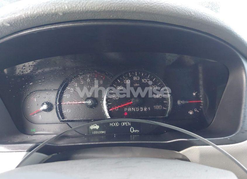 Photo 7 of 2006 Cadillac Dts PERFORMANCE (VIN 1G6KD579X6U172796)