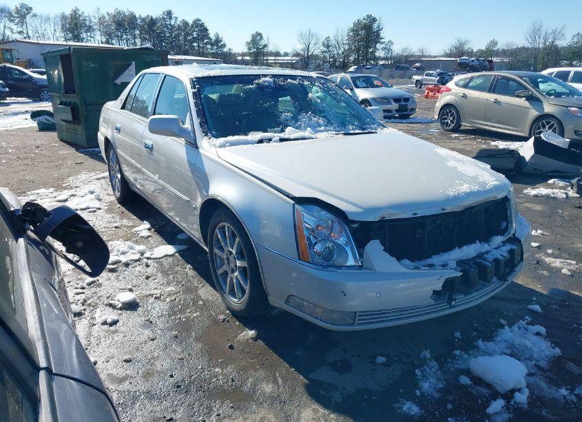 2009 Cadillac Dts 1SE (VIN 1G6KD579X9U110187) main photo