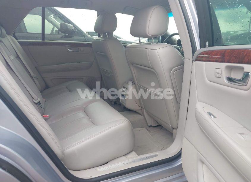 Photo 8 of 2006 Cadillac Dts (VIN 1G6KD57Y06U193325)