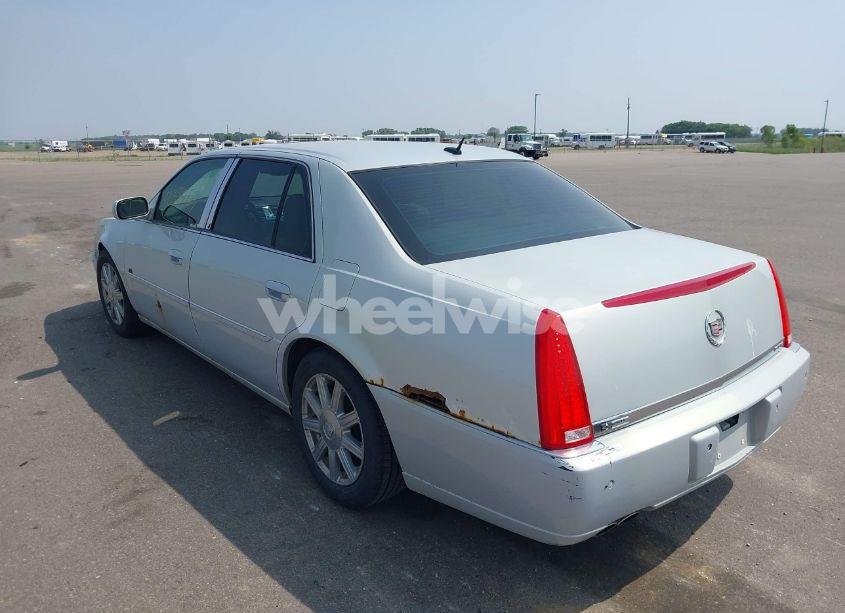 Photo 3 of 2007 Cadillac Dts LUXURY II (VIN 1G6KD57Y07U154820)