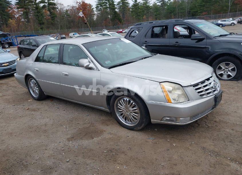 2007 Cadillac Dts V8 (VIN 1G6KD57Y07U168152) main photo