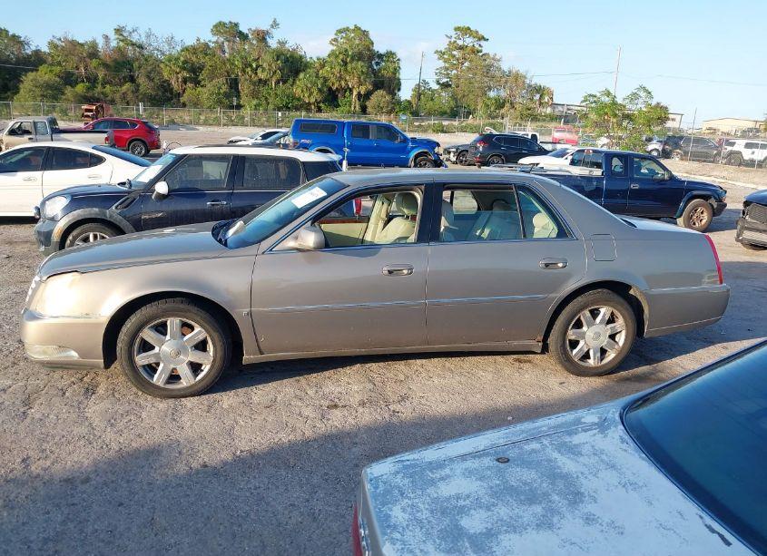 Photo 14 of 2007 Cadillac Dts LUXURY I (VIN 1G6KD57Y07U176588)