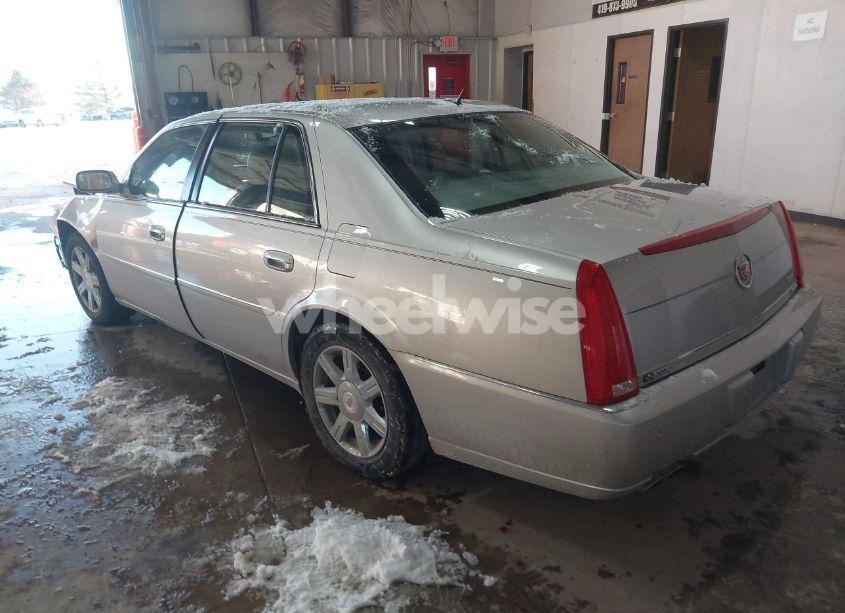 Photo 3 of 2007 Cadillac Dts LUXURY I (VIN 1G6KD57Y07U190071)