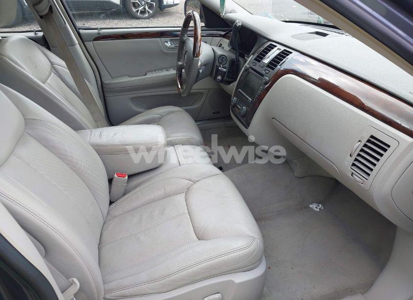 Photo 5 of 2009 Cadillac Dts 1SD (VIN 1G6KD57Y09U127751)