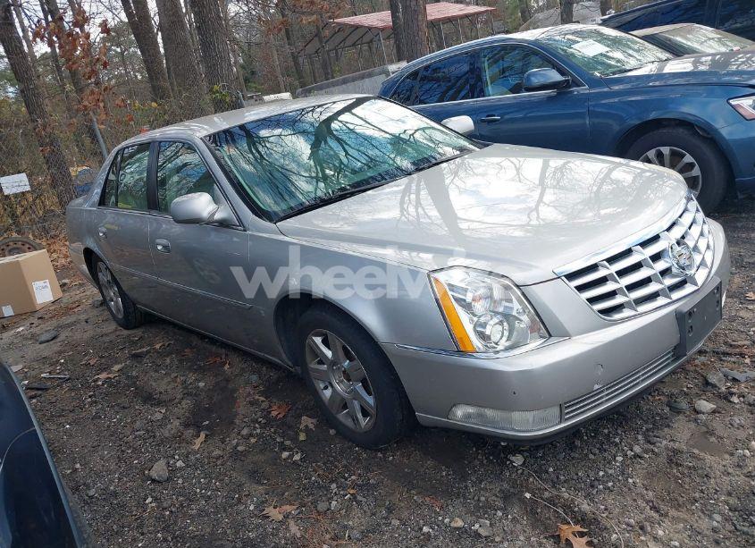 2007 Cadillac Dts V8 (VIN 1G6KD57Y17U131918) main photo