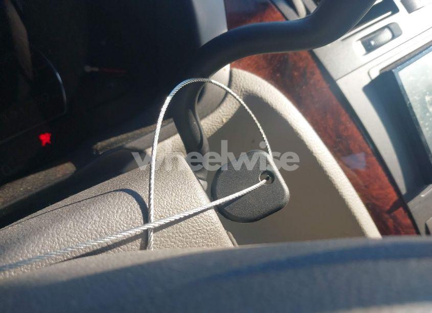 Photo 11 of 2007 Cadillac Dts V8 (VIN 1G6KD57Y17U131918)