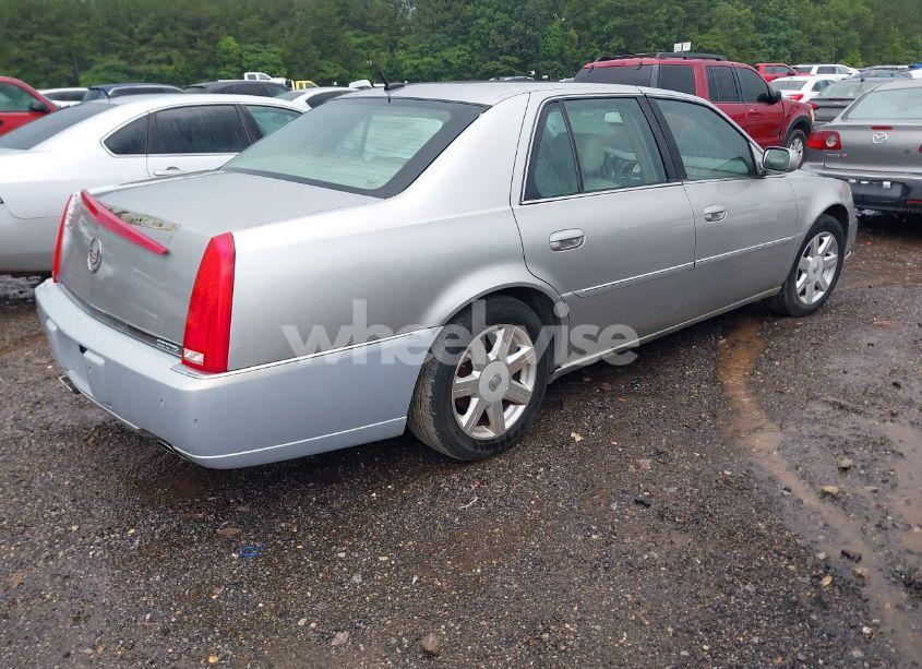 Photo 4 of 2007 Cadillac Dts V8 (VIN 1G6KD57Y17U180455)