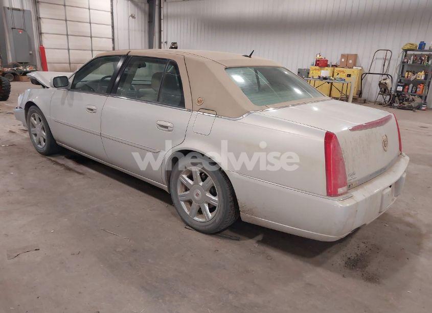 Photo 3 of 2007 Cadillac Dts LUXURY I (VIN 1G6KD57Y17U207184)