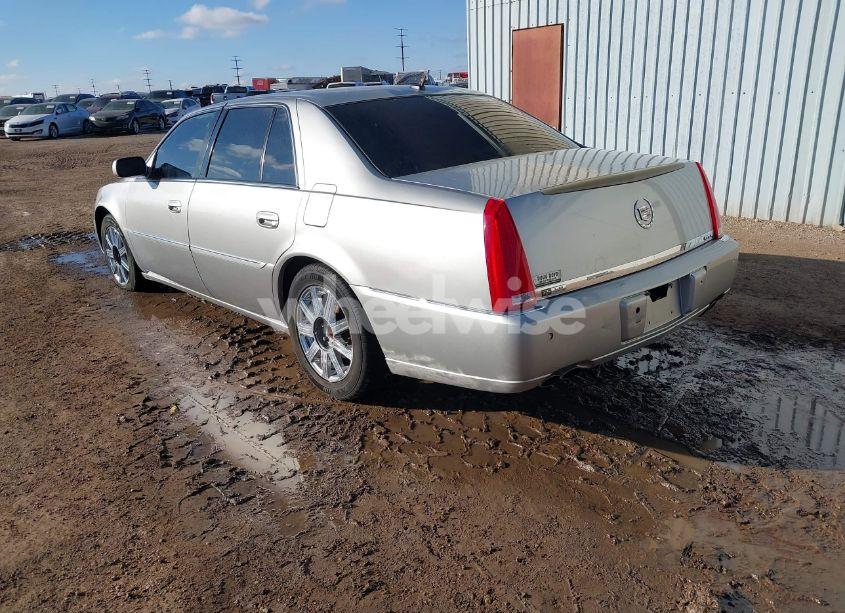 Photo 3 of 2007 Cadillac Dts LUXURY II (VIN 1G6KD57Y17U212336)