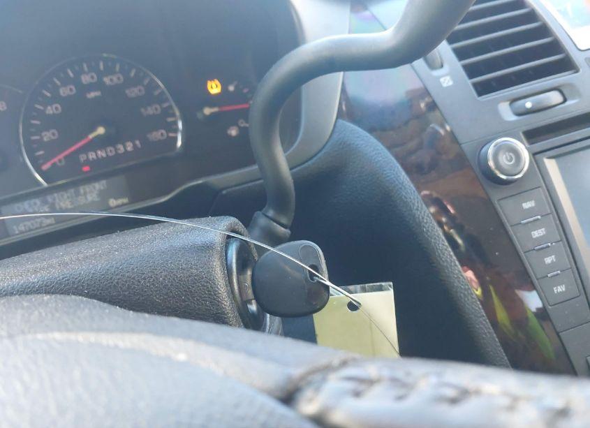 Photo 11 of 2008 Cadillac Dts 1SD (VIN 1G6KD57Y18U134058)