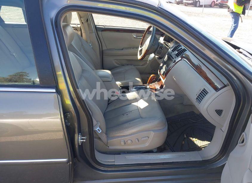 Photo 5 of 2008 Cadillac Dts 1SD (VIN 1G6KD57Y28U155467)