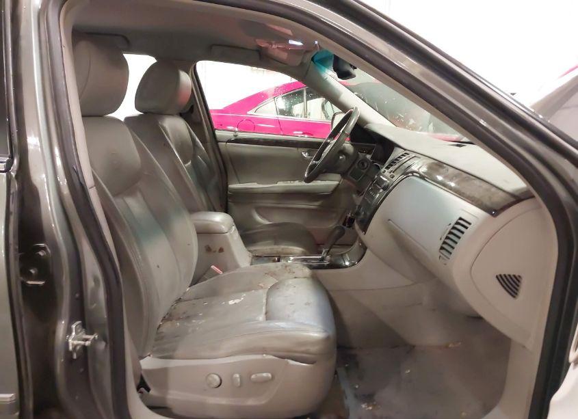 Photo 5 of 2008 Cadillac Dts 1SC (VIN 1G6KD57Y28U174732)