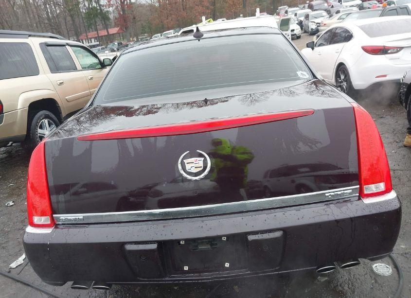 Photo 16 of 2009 Cadillac Dts 1SC (VIN 1G6KD57Y39U117781)