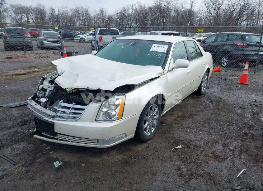 Photo 2 of 2009 Cadillac Dts 1SC (VIN 1G6KD57Y39U122883)