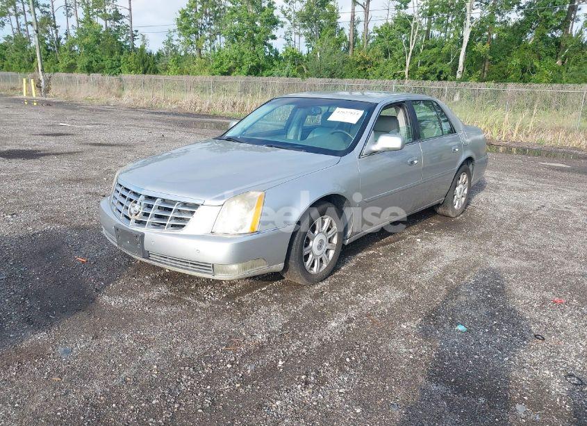 Photo 2 of 2006 Cadillac Dts STANDARD (VIN 1G6KD57Y46U148856)
