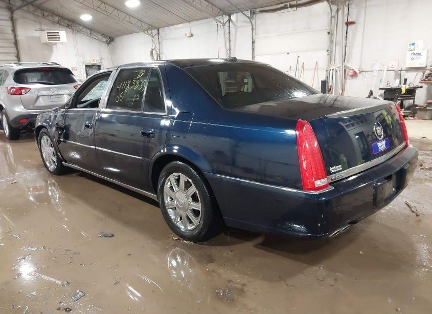 Photo 3 of 2006 Cadillac Dts (VIN 1G6KD57Y46U210756)